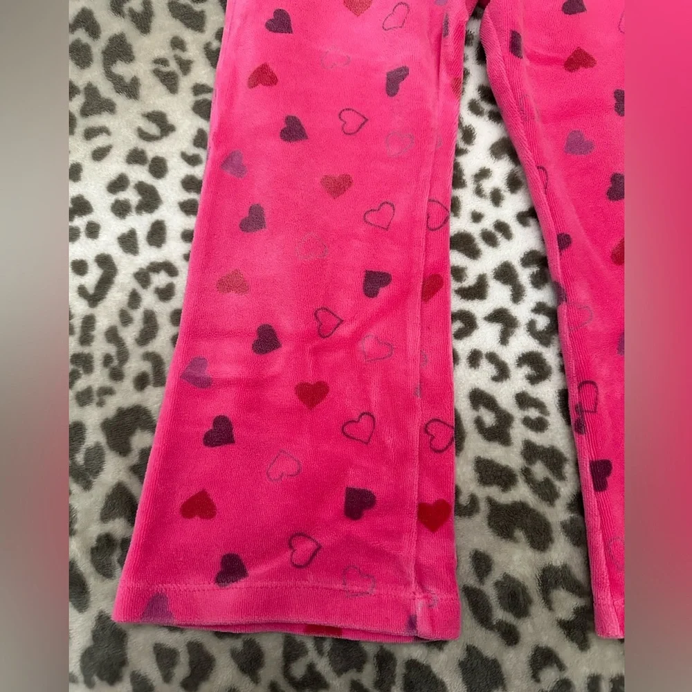 OshKosh B’gosh  Heart Graphic Velour Pants in Pink Size 4T Toddler